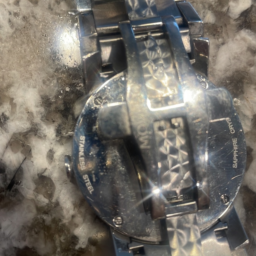 Movado Sapphire Crystal - Picture 4 of 5